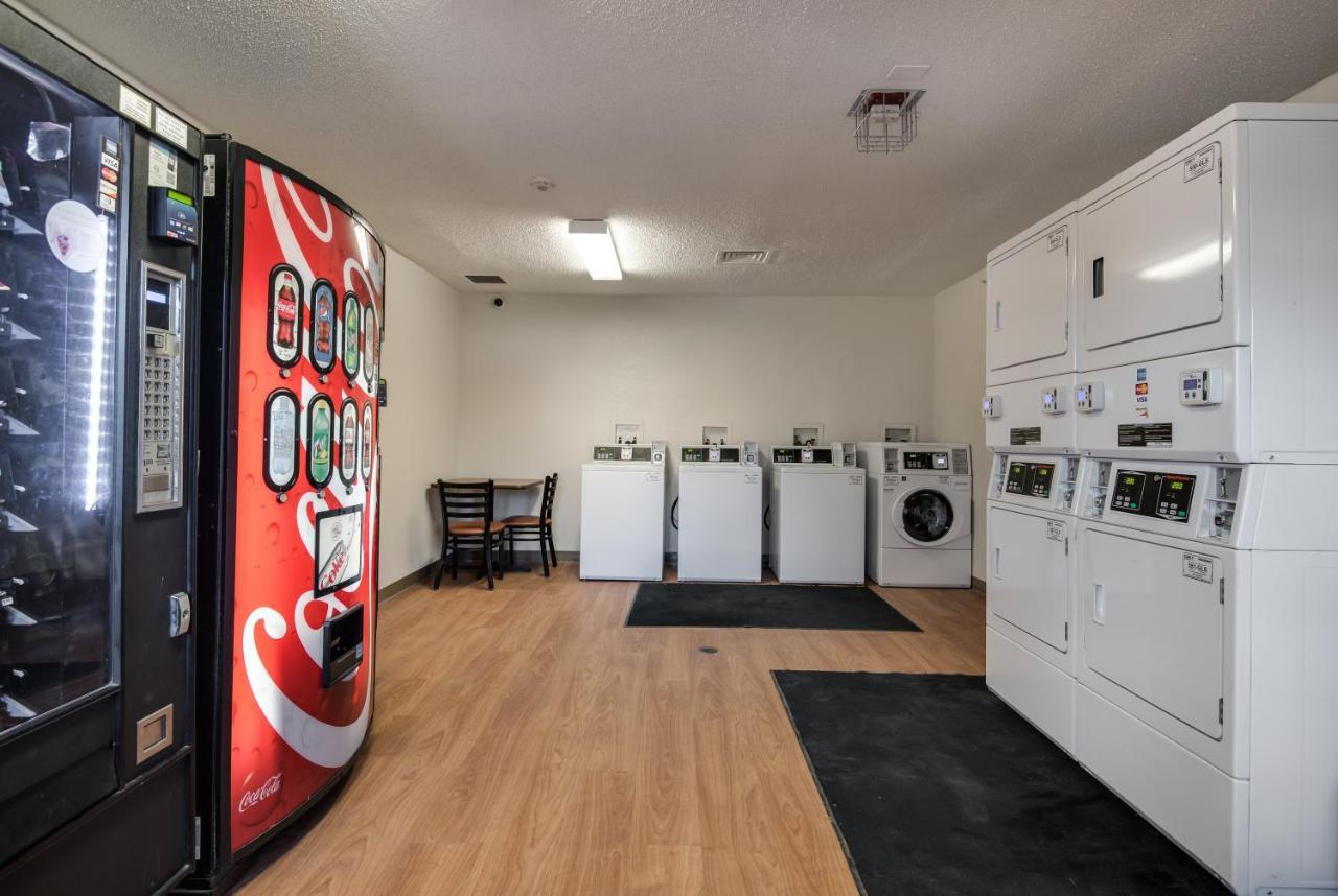 Birch Hill Suites Kansas City - Independence Buitenkant foto