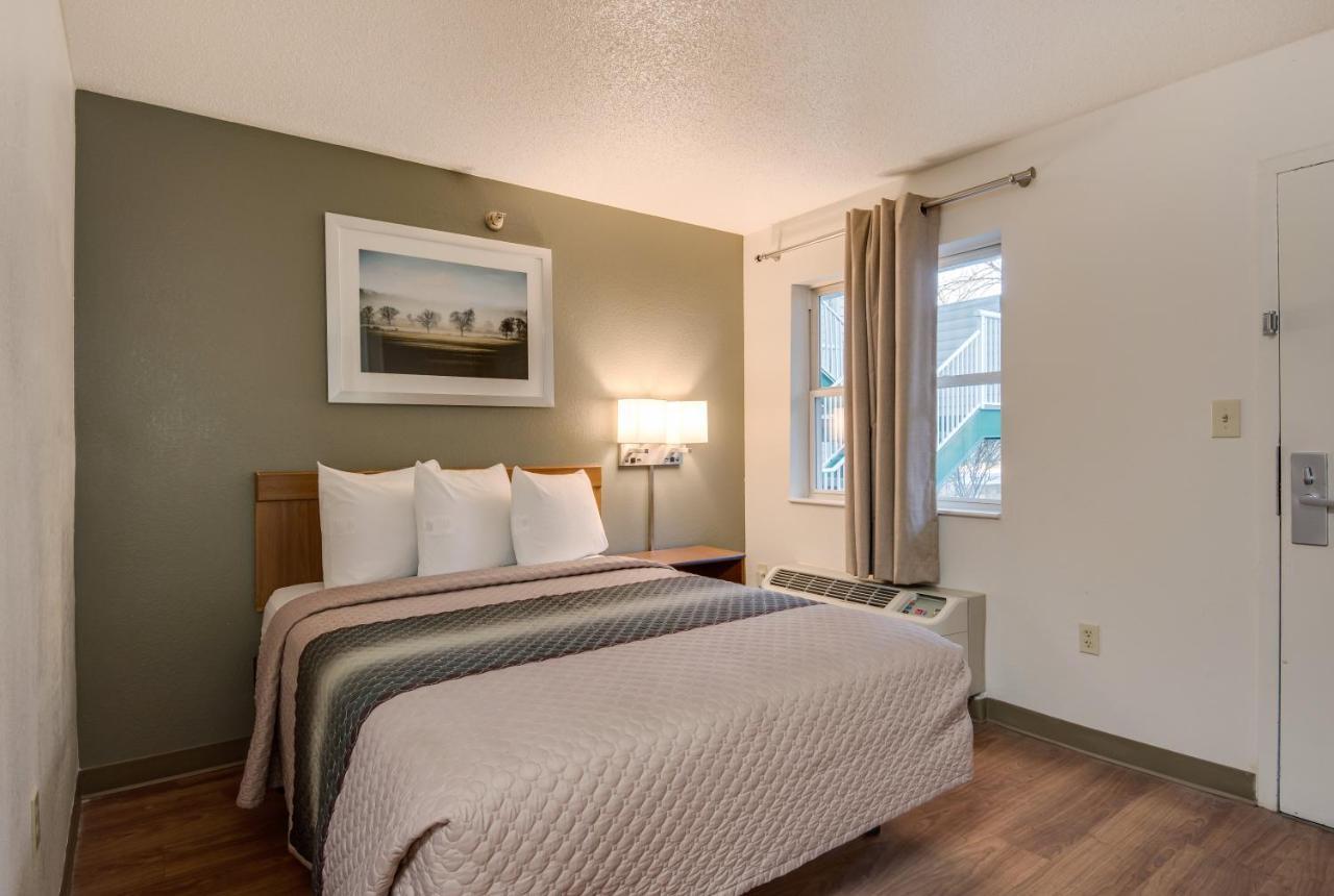 Birch Hill Suites Kansas City - Independence Buitenkant foto
