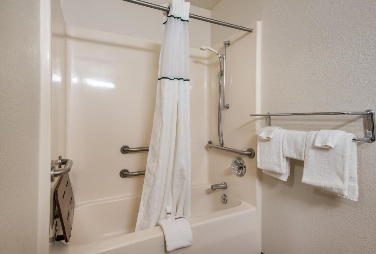 Birch Hill Suites Kansas City - Independence Buitenkant foto