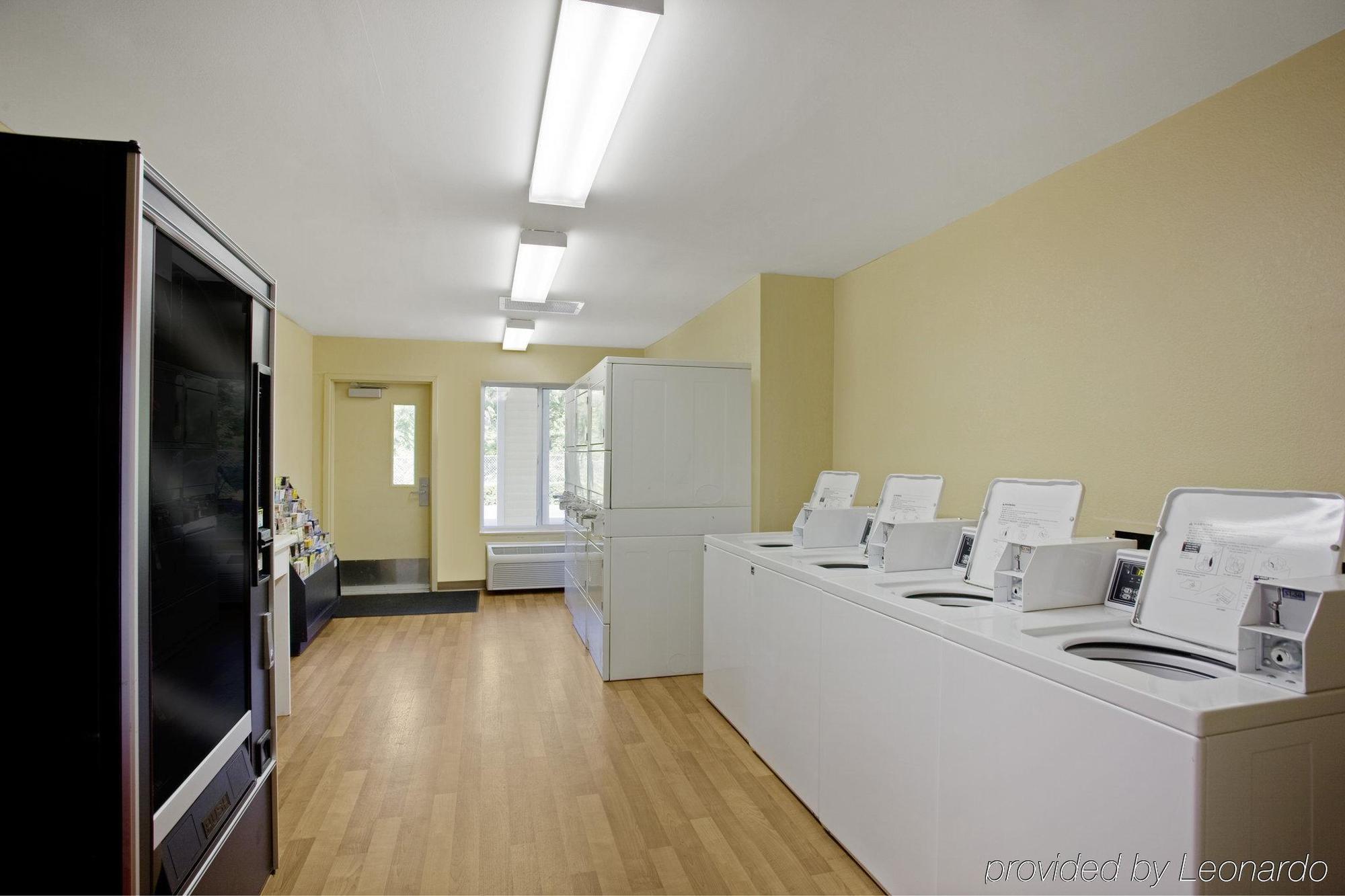 Birch Hill Suites Kansas City - Independence Buitenkant foto