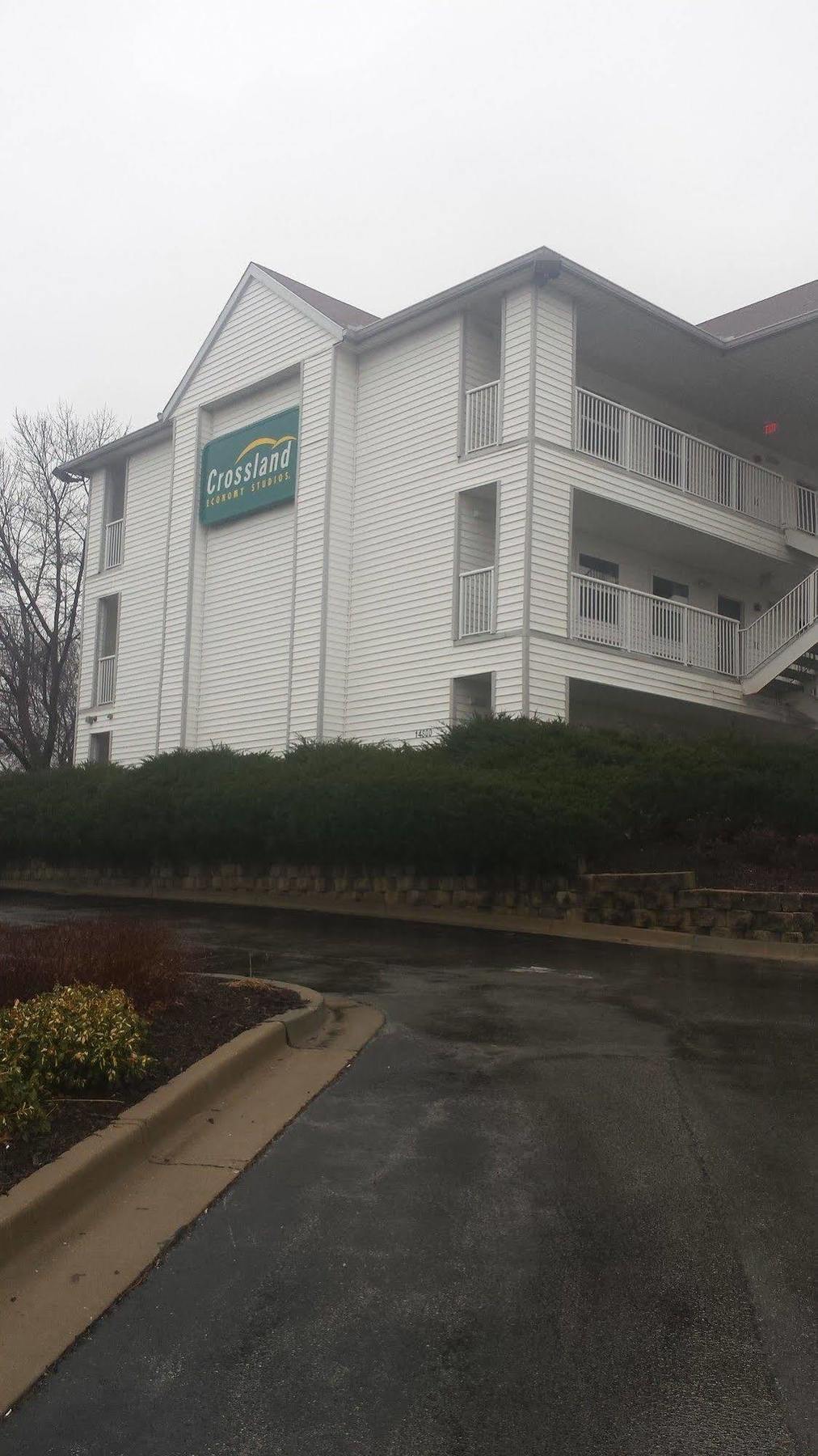 Birch Hill Suites Kansas City - Independence Buitenkant foto