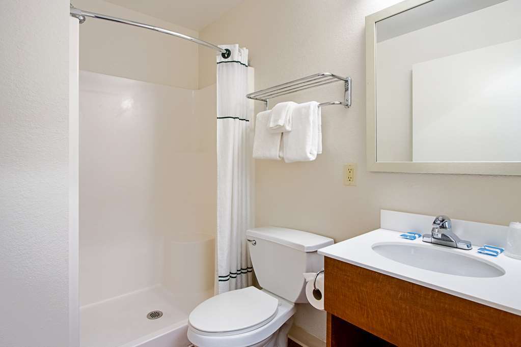 Birch Hill Suites Kansas City - Independence Kamer foto