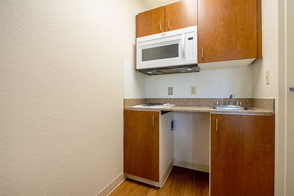 Birch Hill Suites Kansas City - Independence Kamer foto