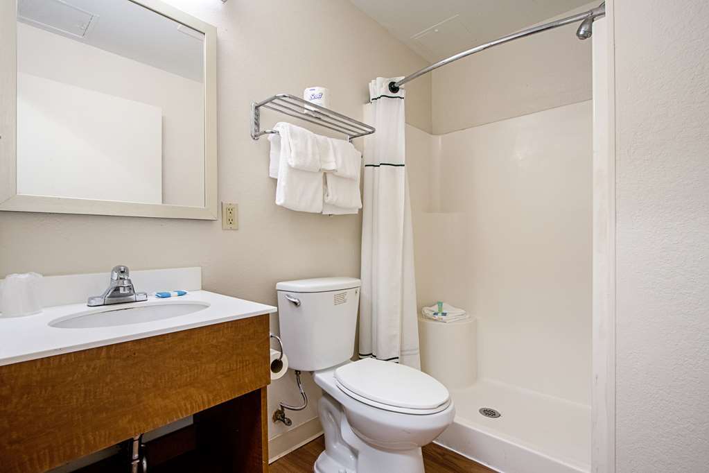 Birch Hill Suites Kansas City - Independence Kamer foto